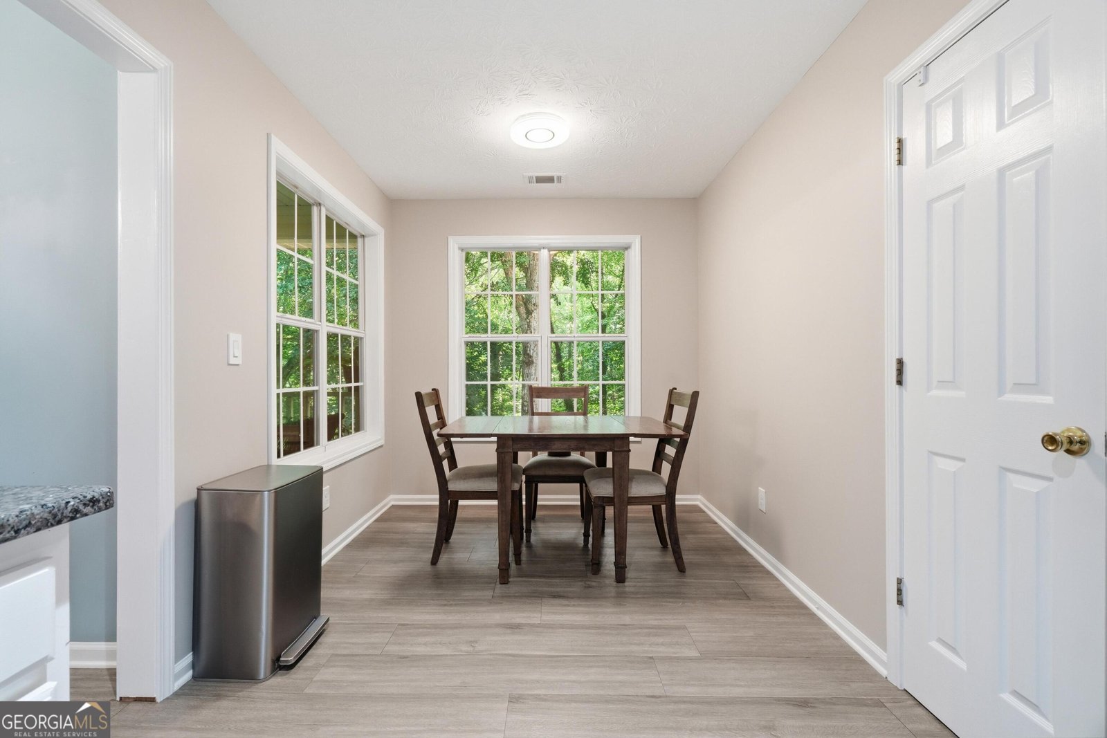 6338 Clearbrook Drive Flowery Branch - Photo 18