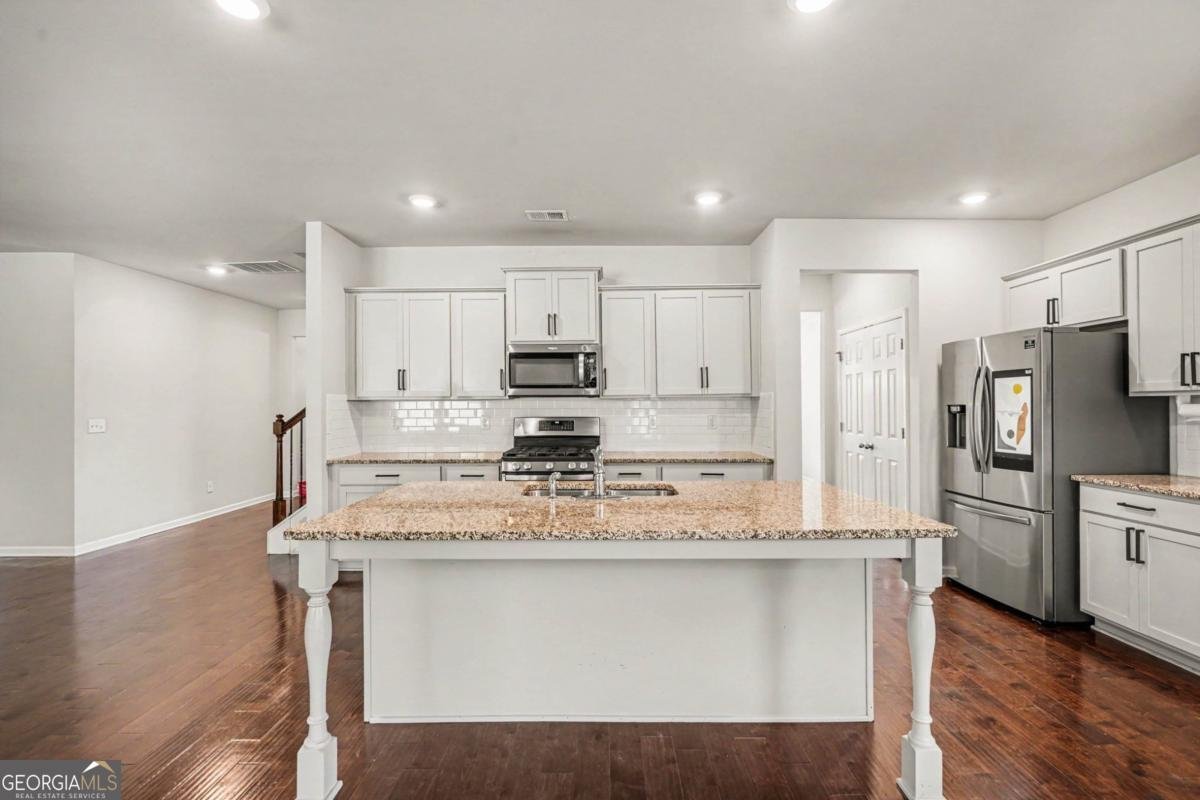8084 Louis Drive Locust Grove - Photo 12