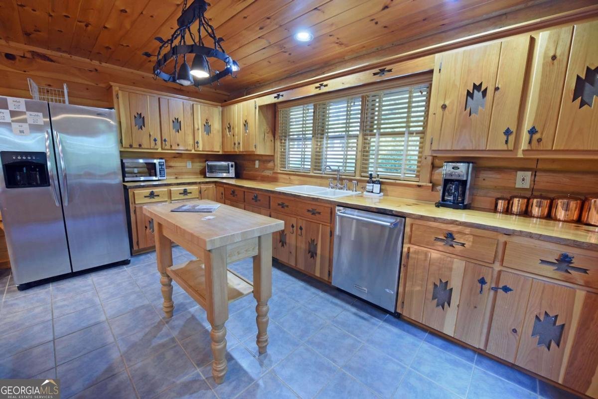 2682 Douthit Road Mineral Bluff - Photo 37