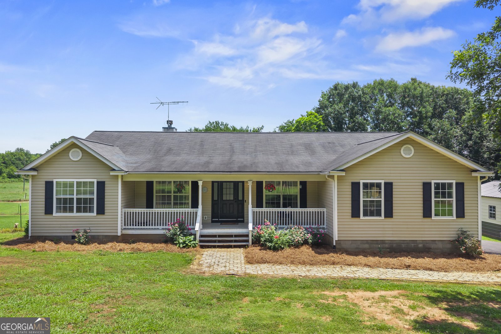 1649 Brays Lake Road Royston - main photo