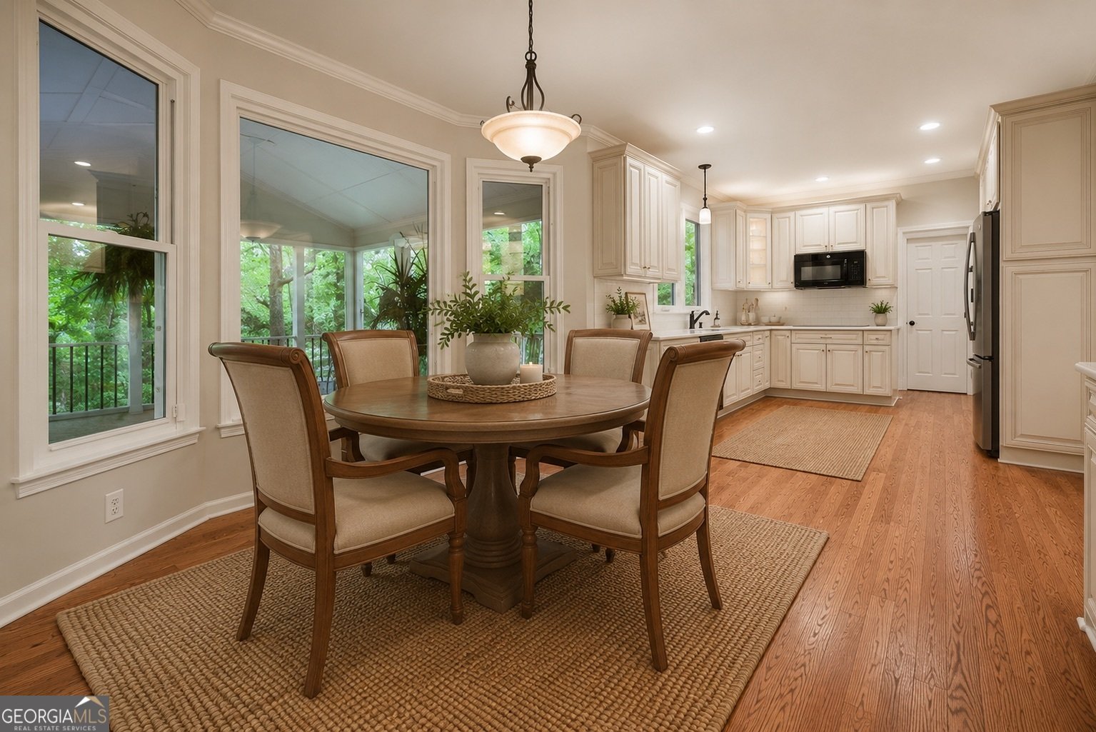 726 Whisper Wind Court Woodstock - Photo 16