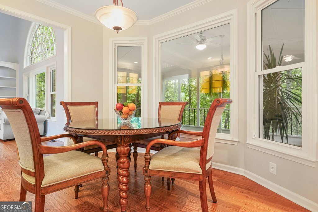 726 Whisper Wind Court Woodstock - Photo 19