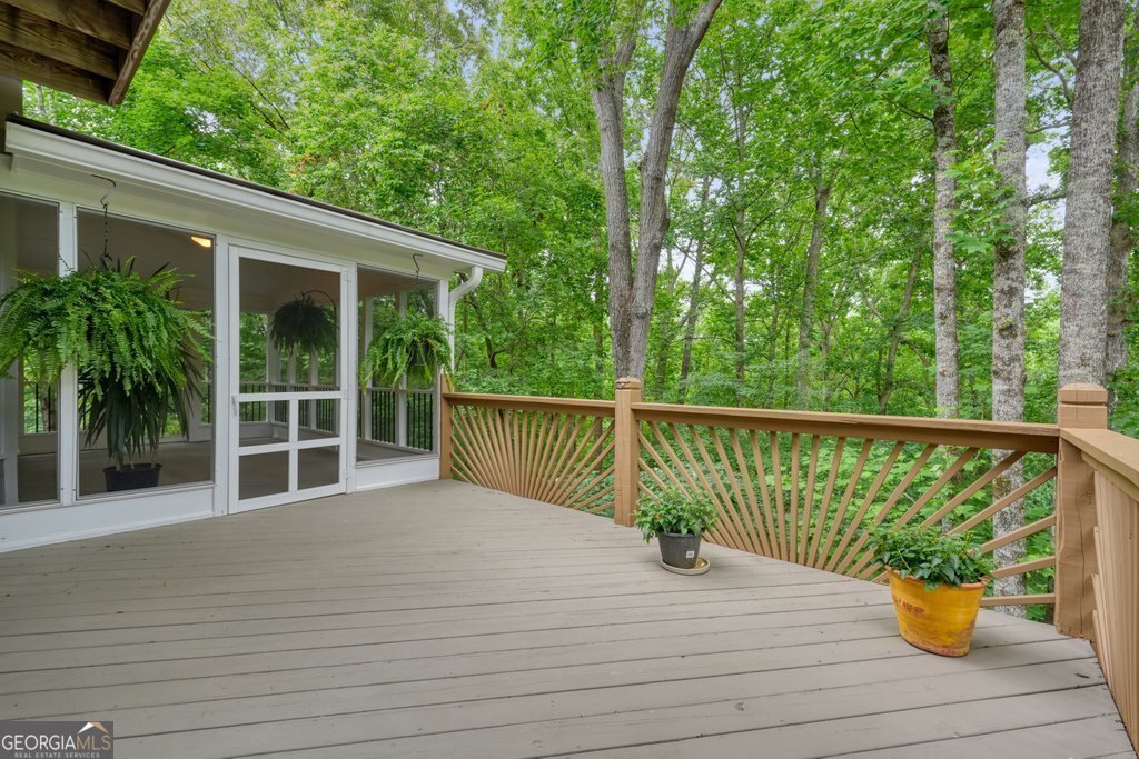 726 Whisper Wind Court Woodstock - Photo 28