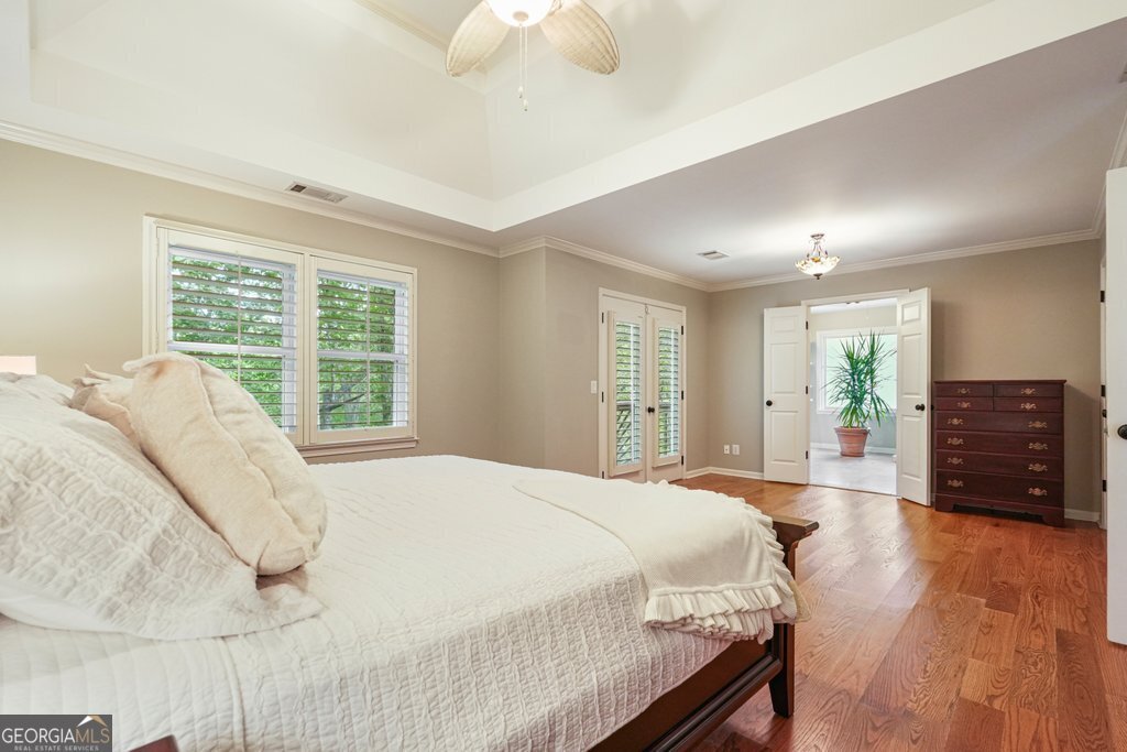 726 Whisper Wind Court Woodstock - Photo 32