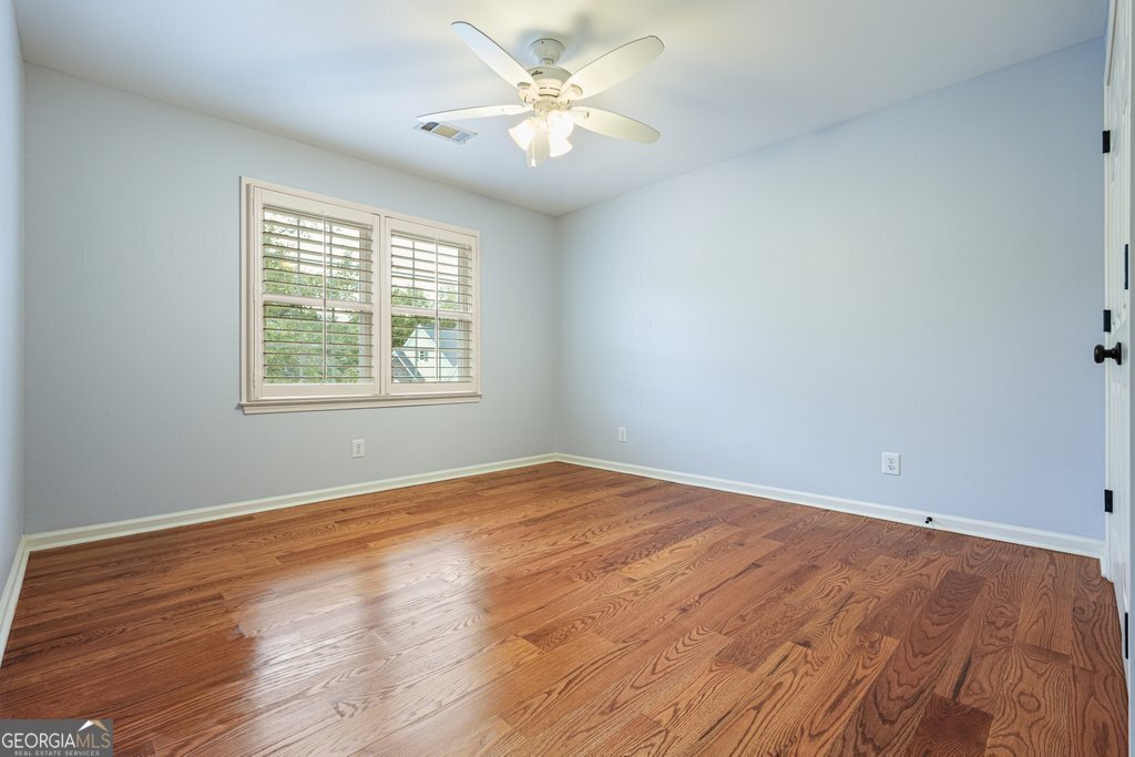 726 Whisper Wind Court Woodstock - Photo 38