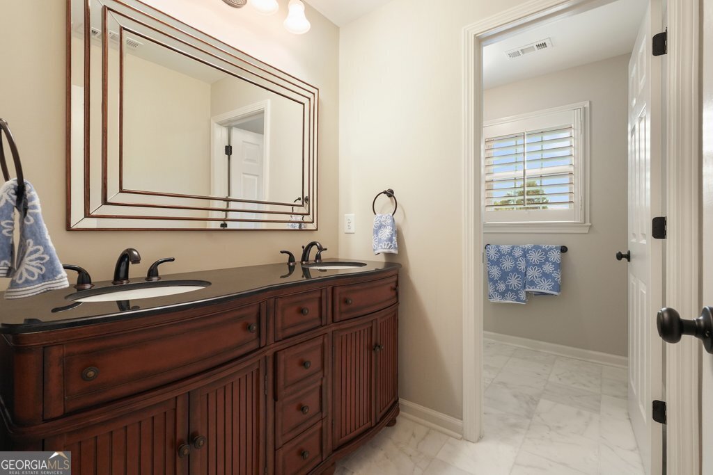726 Whisper Wind Court Woodstock - Photo 47