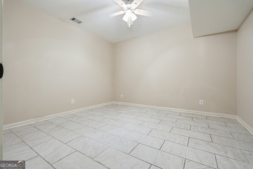 726 Whisper Wind Court Woodstock - Photo 52