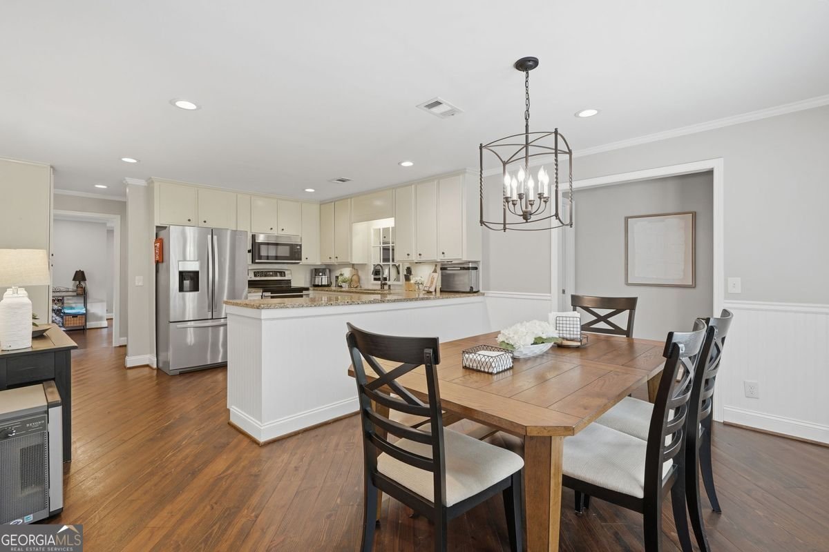 364 Holly Street Canton - Photo 16