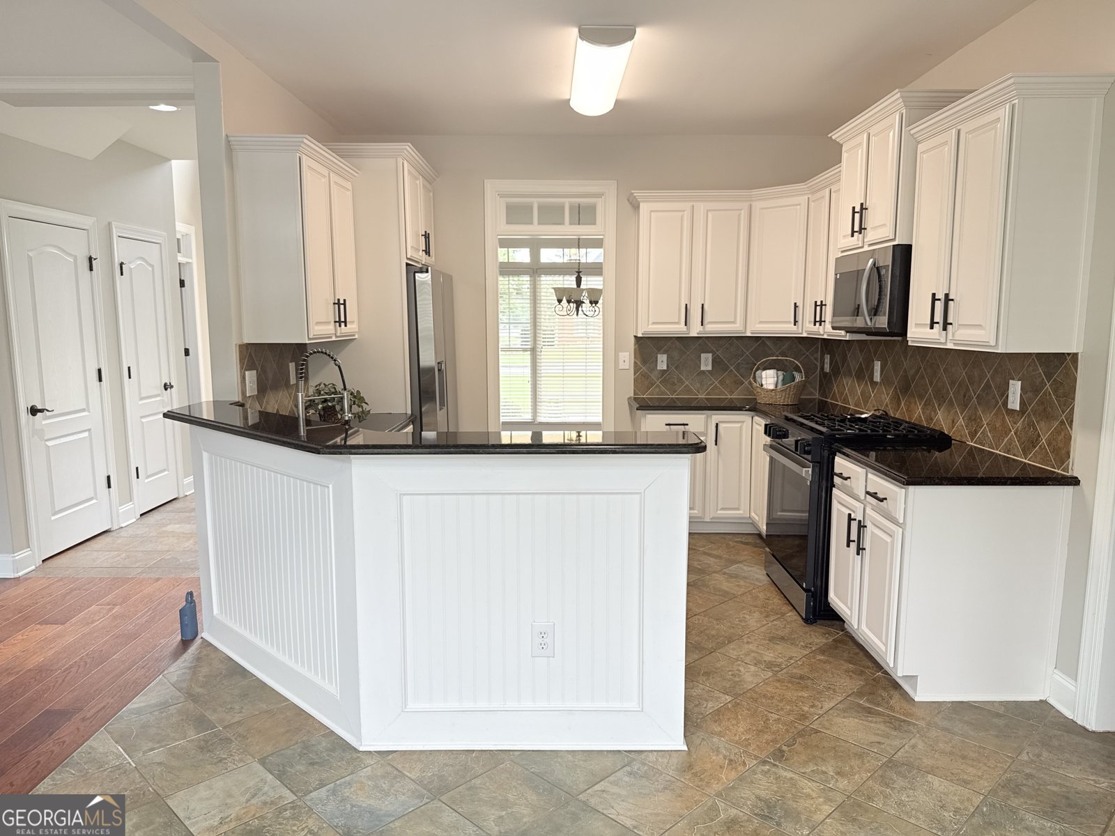 2285 Heritage Green Court Marietta - Photo 12
