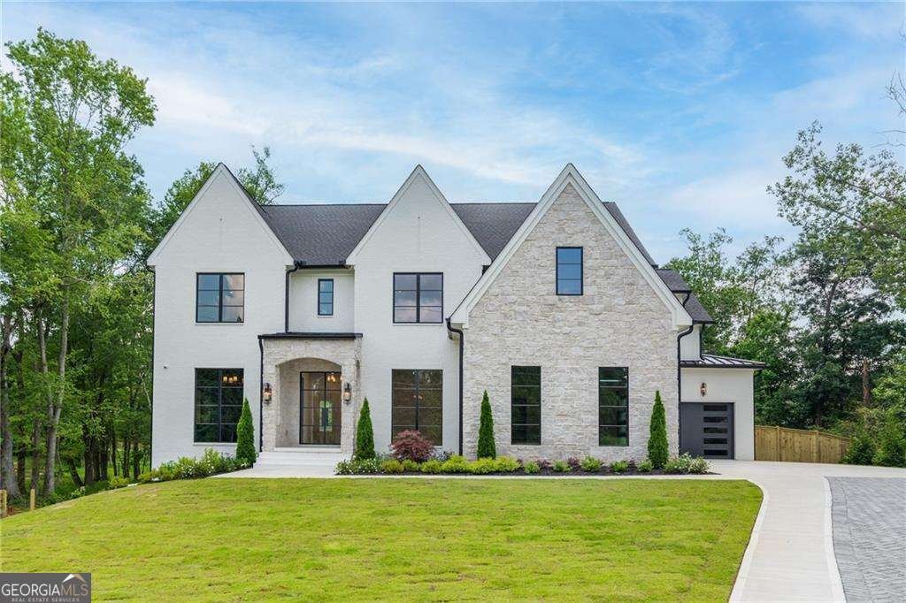 290 Christopher Robin Road Alpharetta - main photo