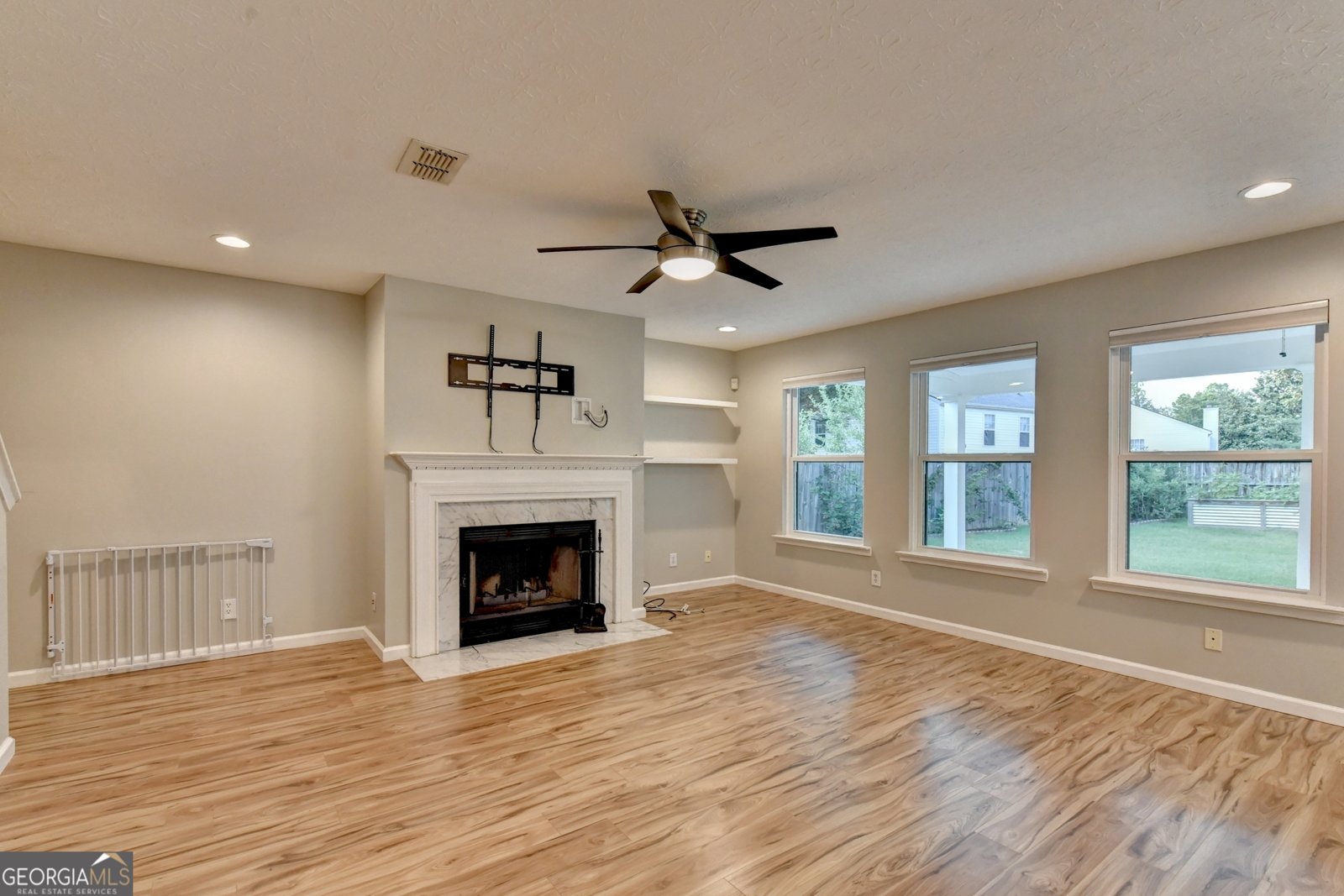 577 Ives Circle Lilburn - Photo 20