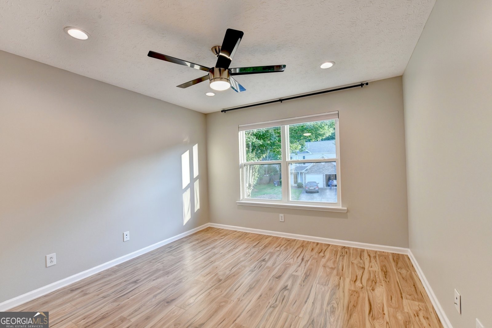 577 Ives Circle Lilburn - Photo 36
