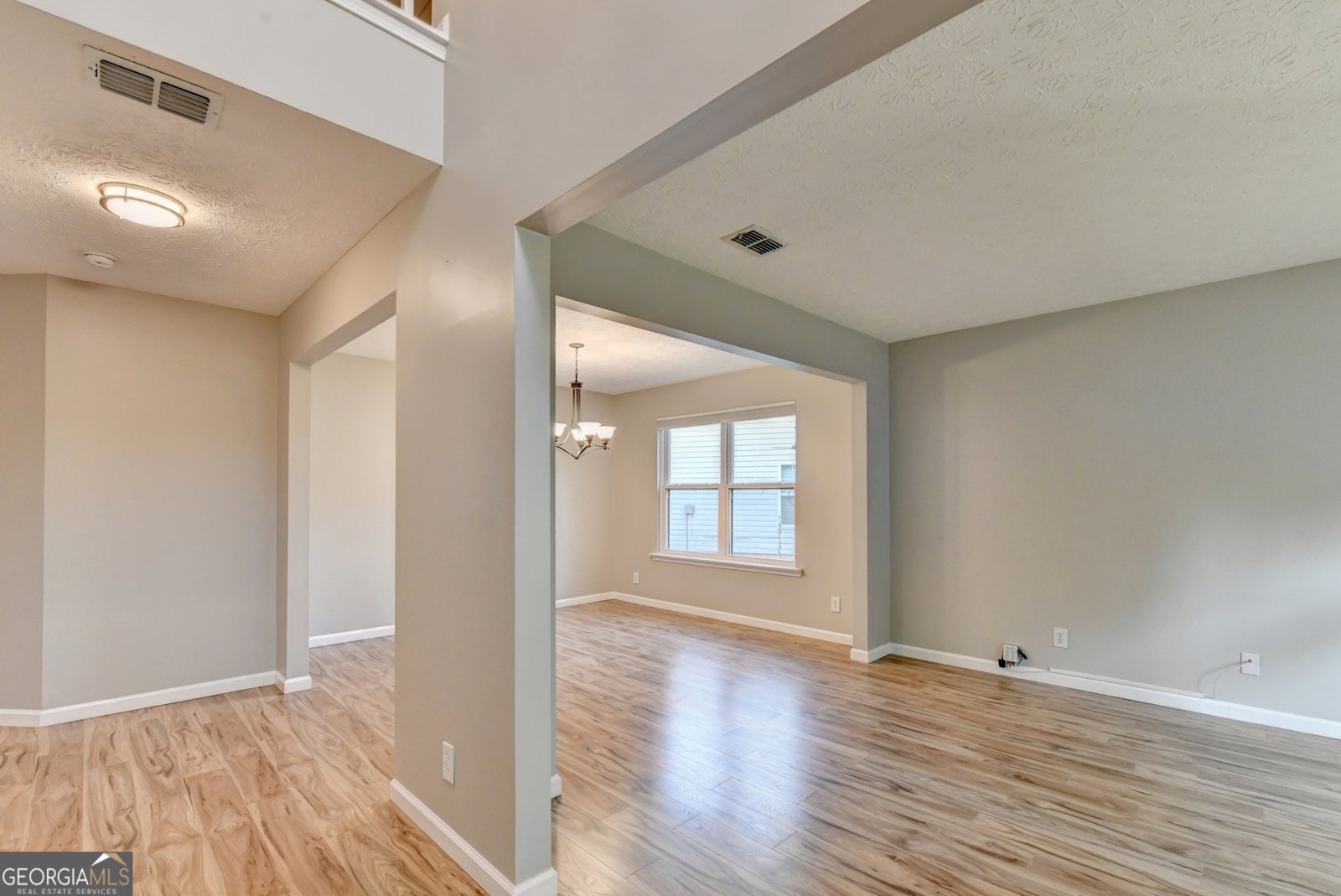 577 Ives Circle Lilburn - Photo 6