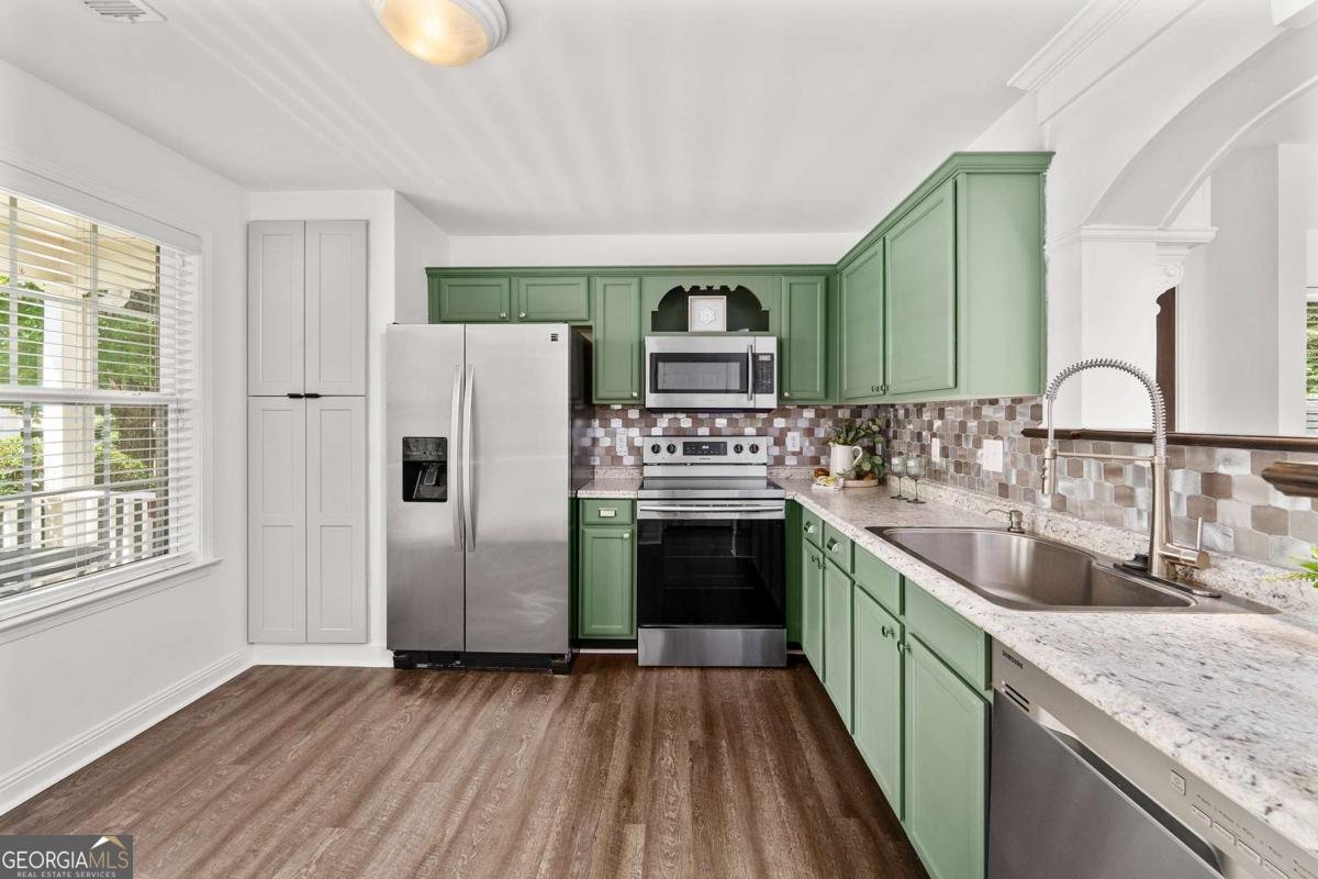 429 Chatooga Lane Woodstock - Photo 12