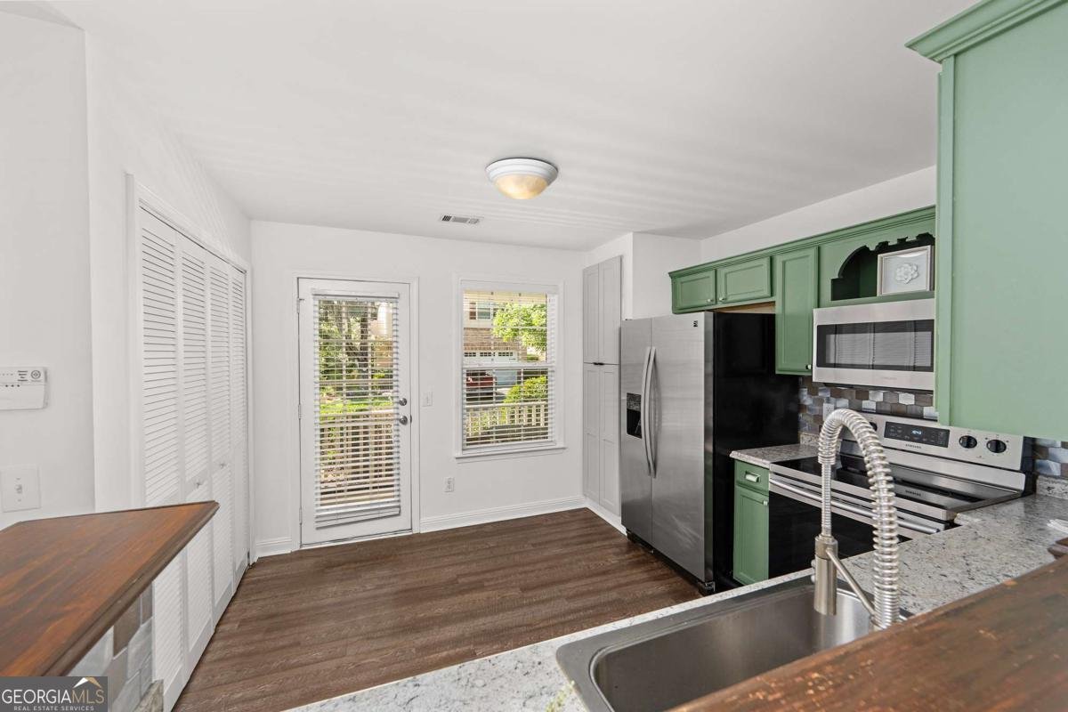 429 Chatooga Lane Woodstock - Photo 16