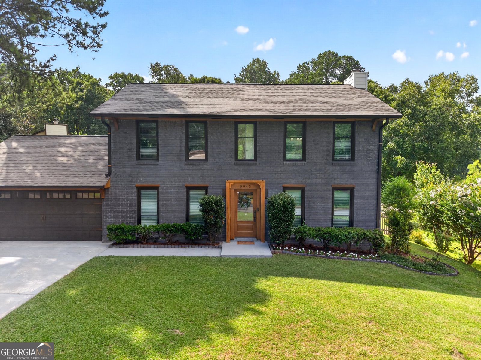 9945 Lake Forest Way Roswell - Photo 6