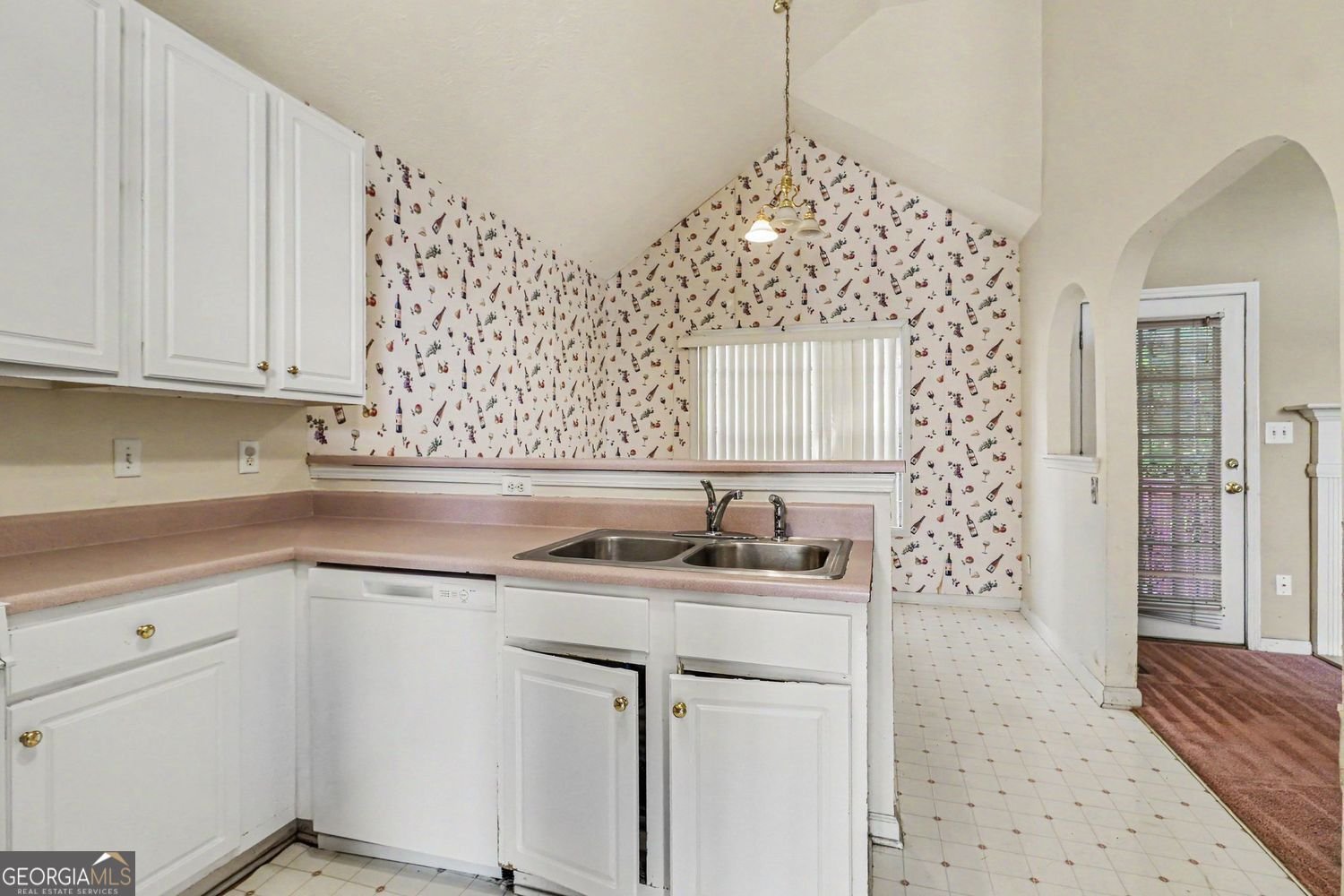 715 Sylvia Court Riverdale - Photo 7