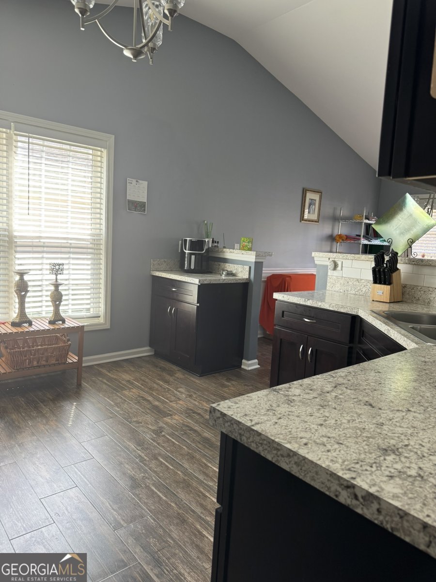 584 The Boulevard Newnan - Photo 14