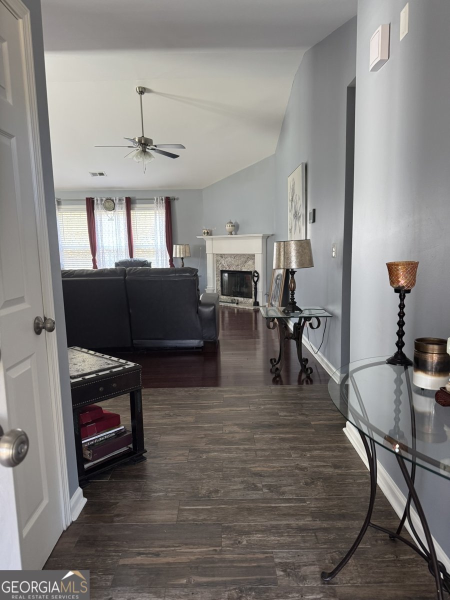 584 The Boulevard Newnan - Photo 8