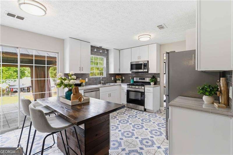 405 Plantation Way Woodstock - Photo 16