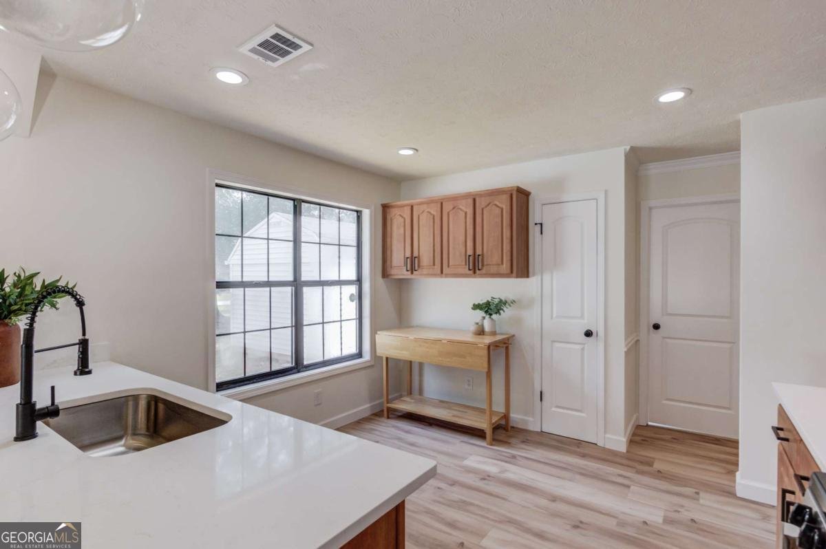 222 Ryan Road Winder - Photo 11