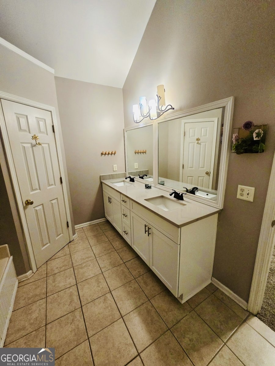 402 Eileen Circle Canton - Photo 18