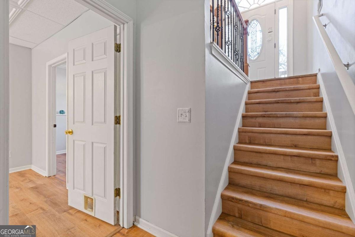402 Eileen Circle Canton - Photo 25