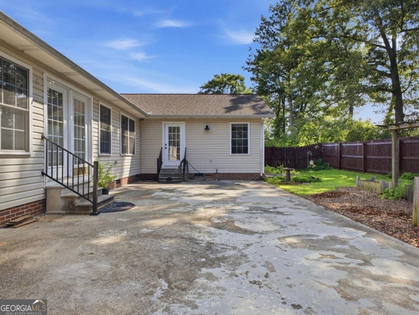 112 Golden Crest Drive Chatsworth - Photo 21