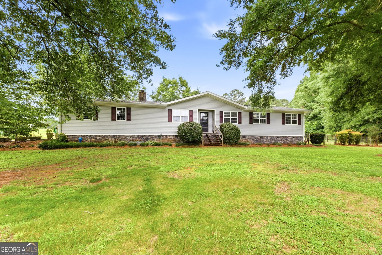 64 Roseberry Drive Stockbridge - main photo