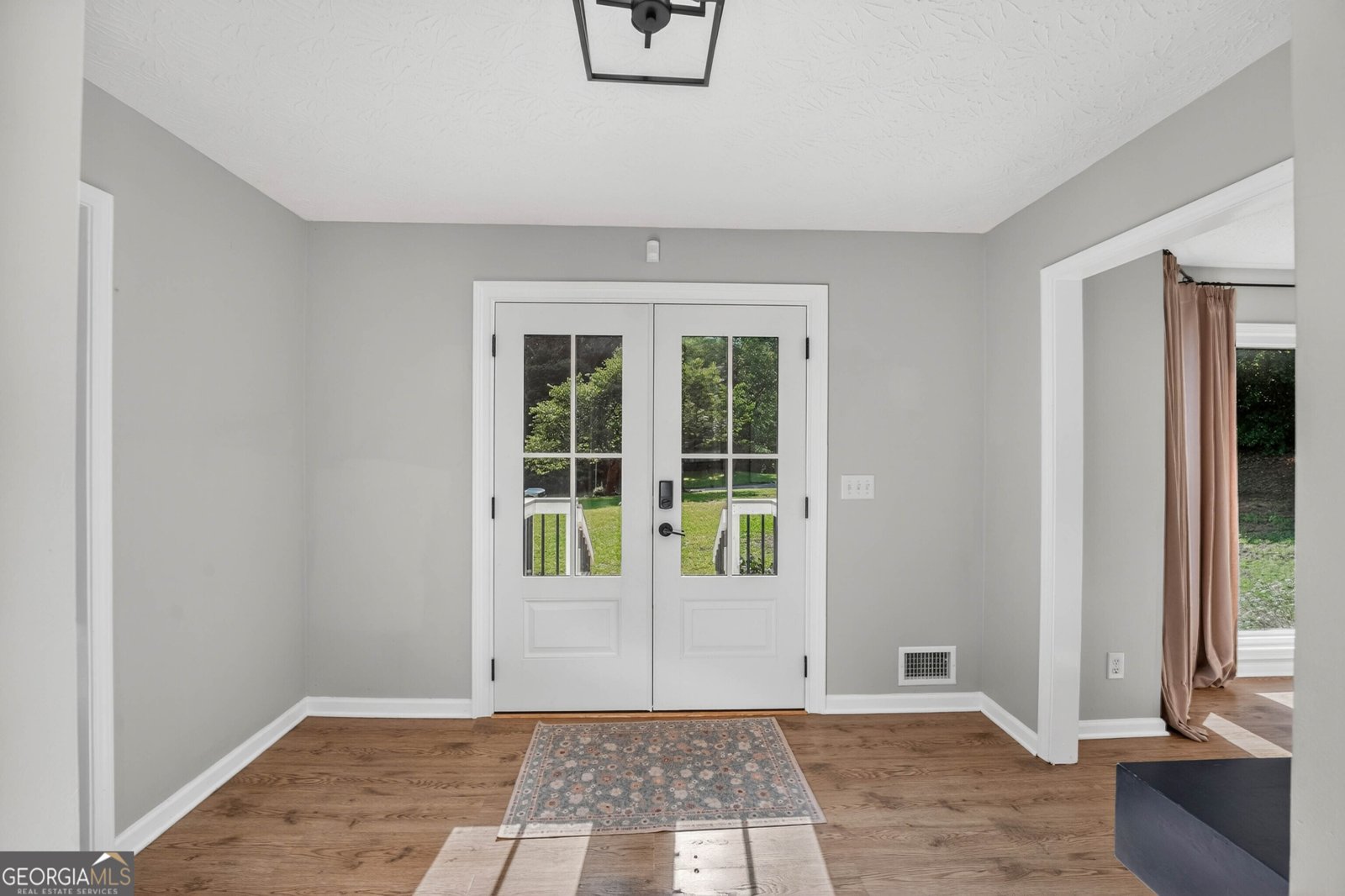 458 Coolsprings Trail Woodstock - Photo 3