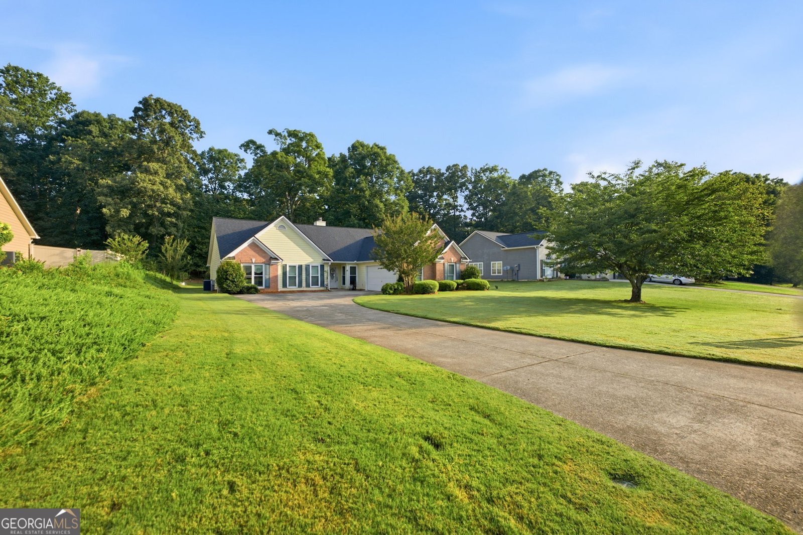 5603 Newberry Point Drive Flowery Branch - Photo 10