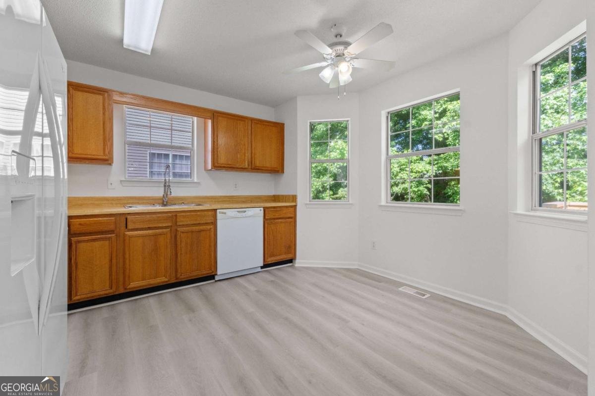 7299 Essex Drive Douglasville - Photo 7