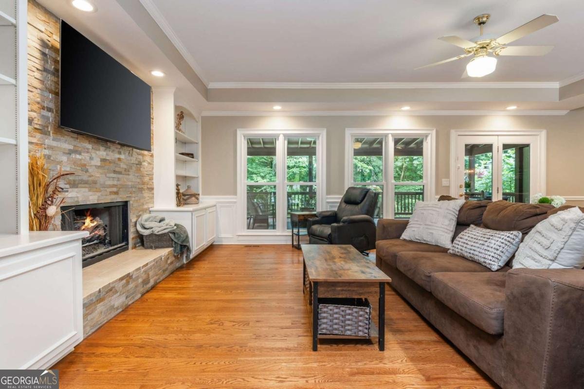 2865 Stoneglen Close Roswell - Photo 12