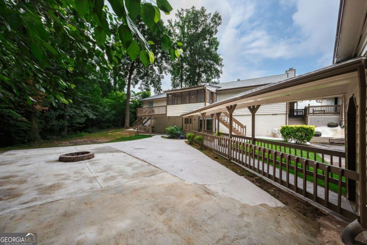 1929 Sharon Road Cumming - Photo 10
