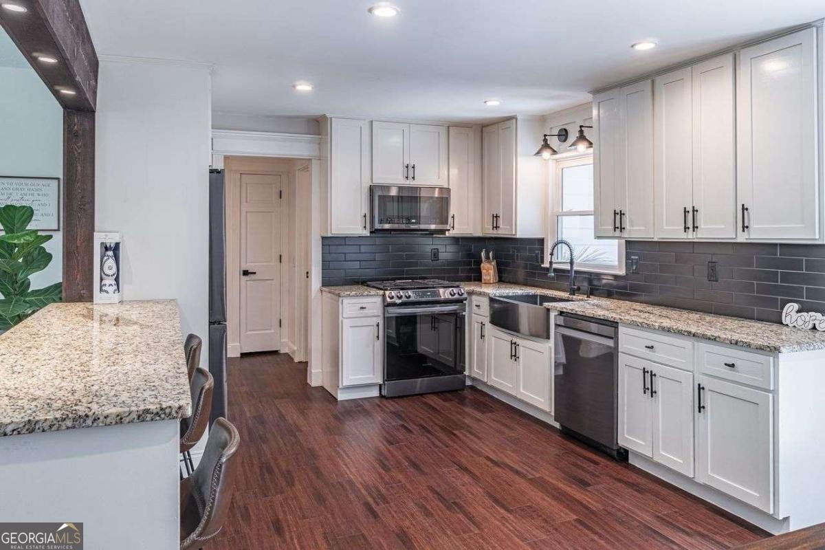 5050 Puritan Drive Sugar Hill - Photo 14