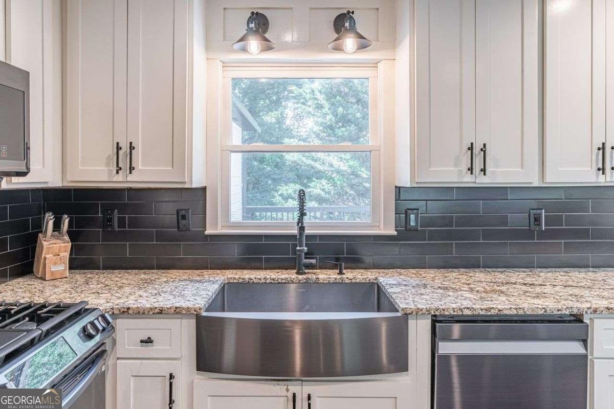 5050 Puritan Drive Sugar Hill - Photo 17