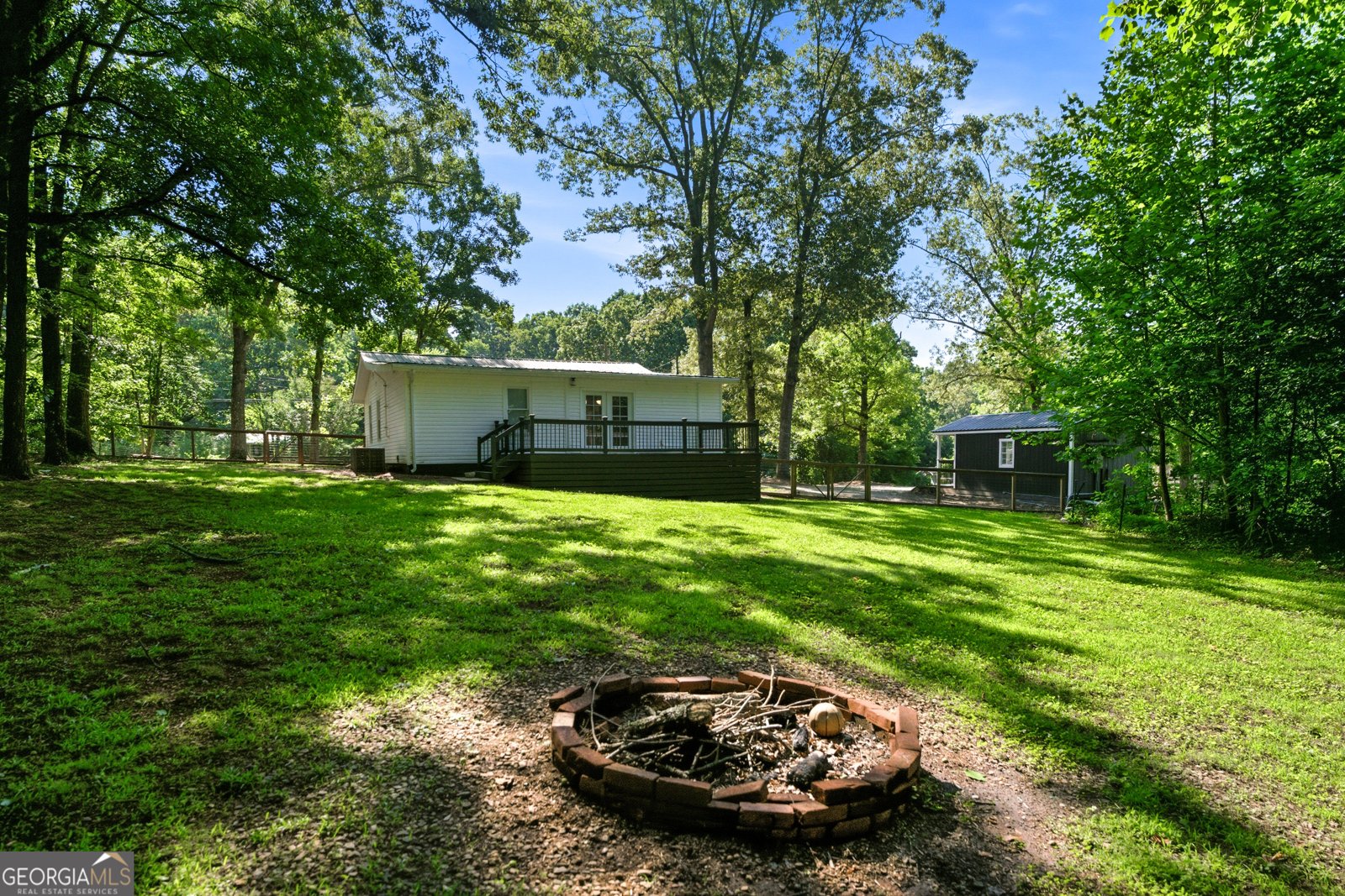 467 Sanders Street Clarkesville - Photo 36