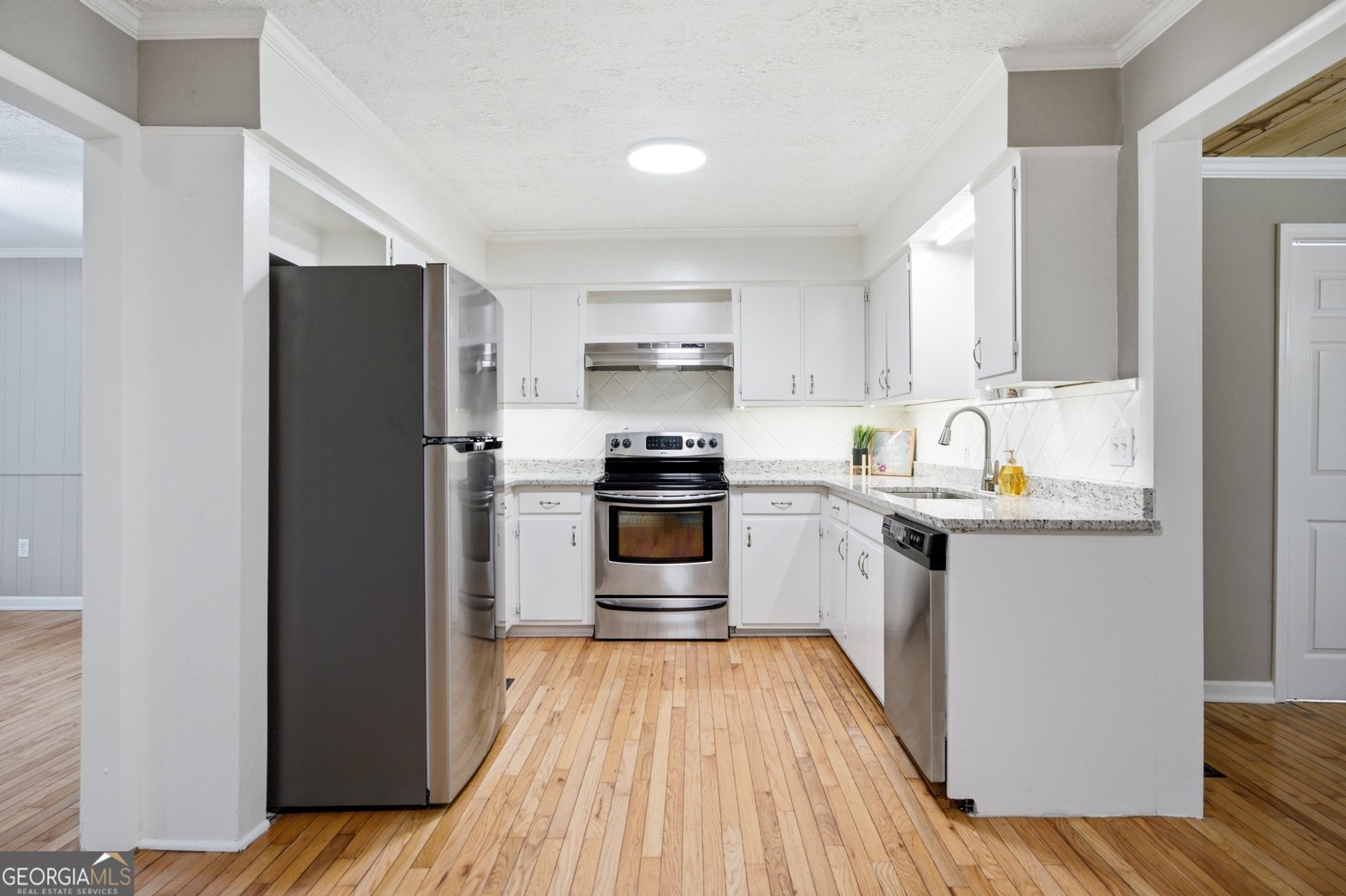 467 Sanders Street Clarkesville - Photo 8