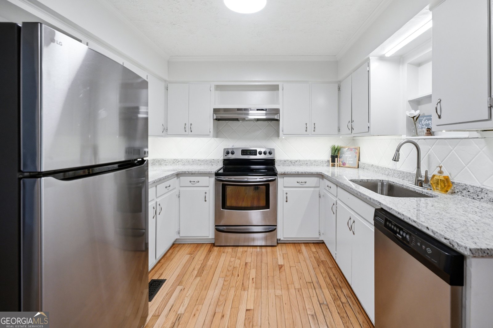 467 Sanders Street Clarkesville - Photo 9