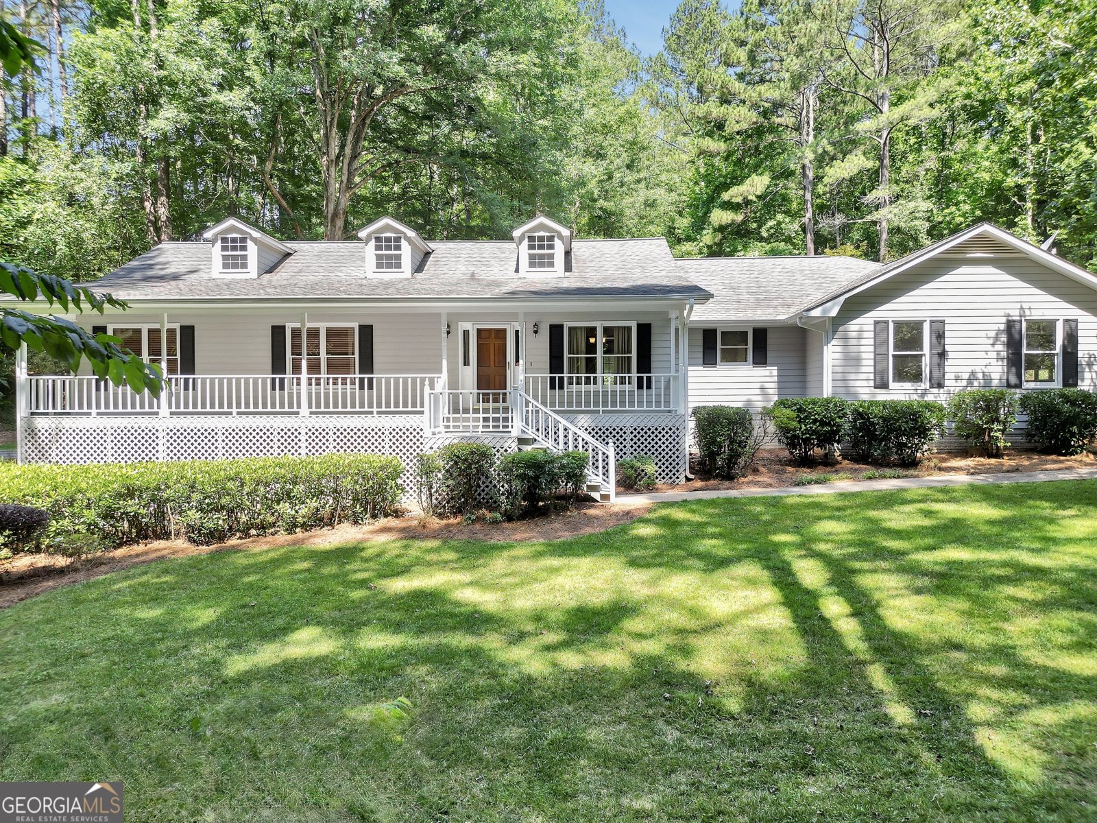 381 WYLDEWOODE Drive MCDONOUGH - main photo