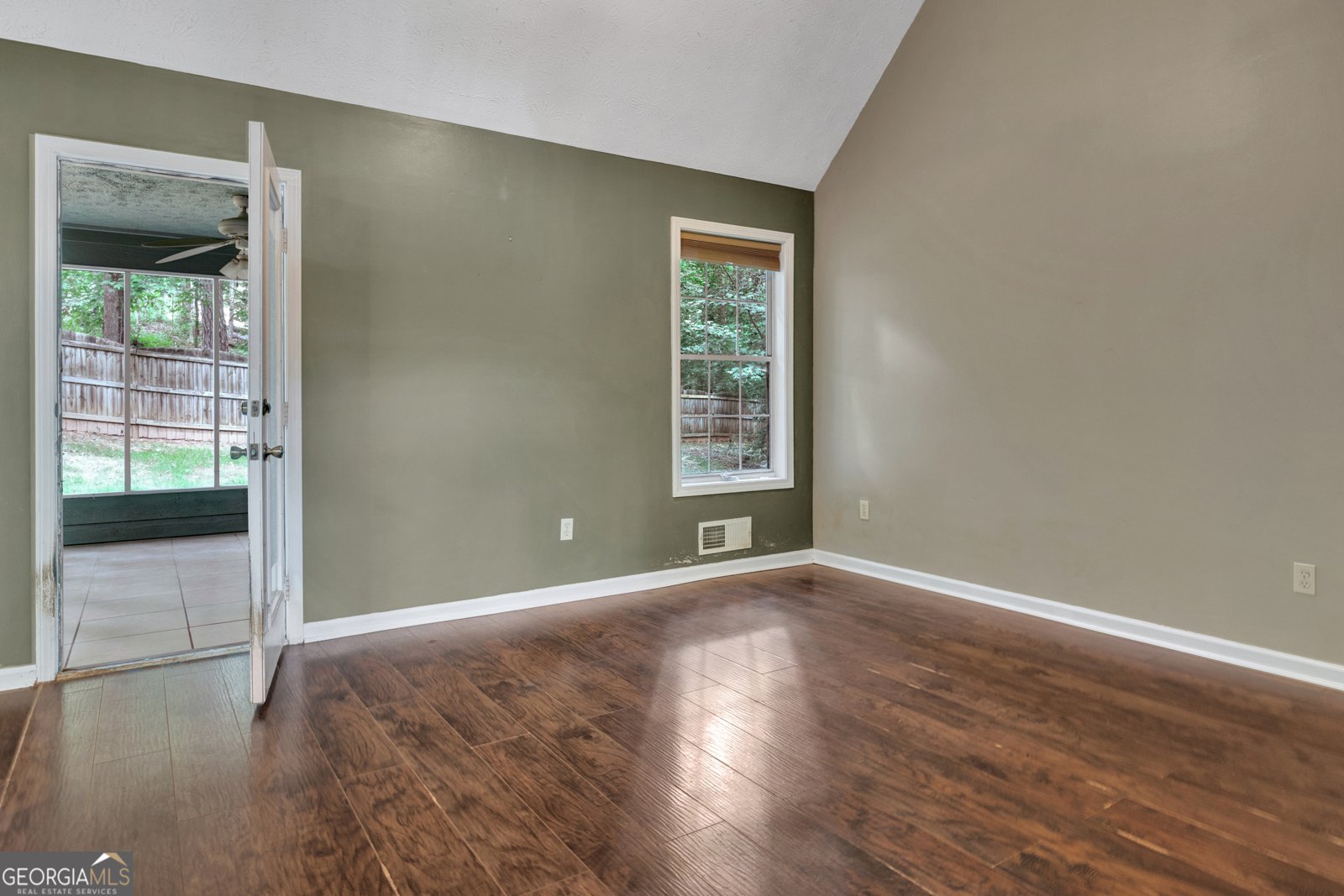 432 Kimberly Court McDonough - Photo 8