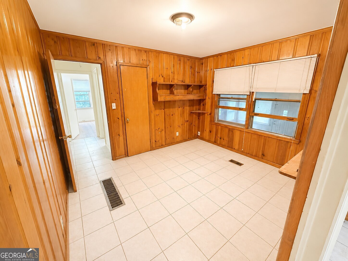 895 Laurel Street Forest Park - Photo 12