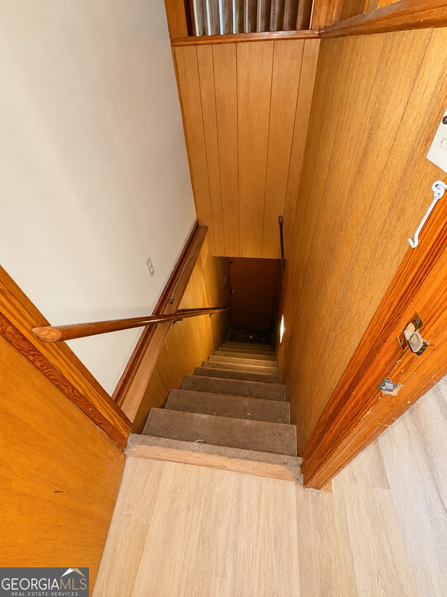 895 Laurel Street Forest Park - Photo 21