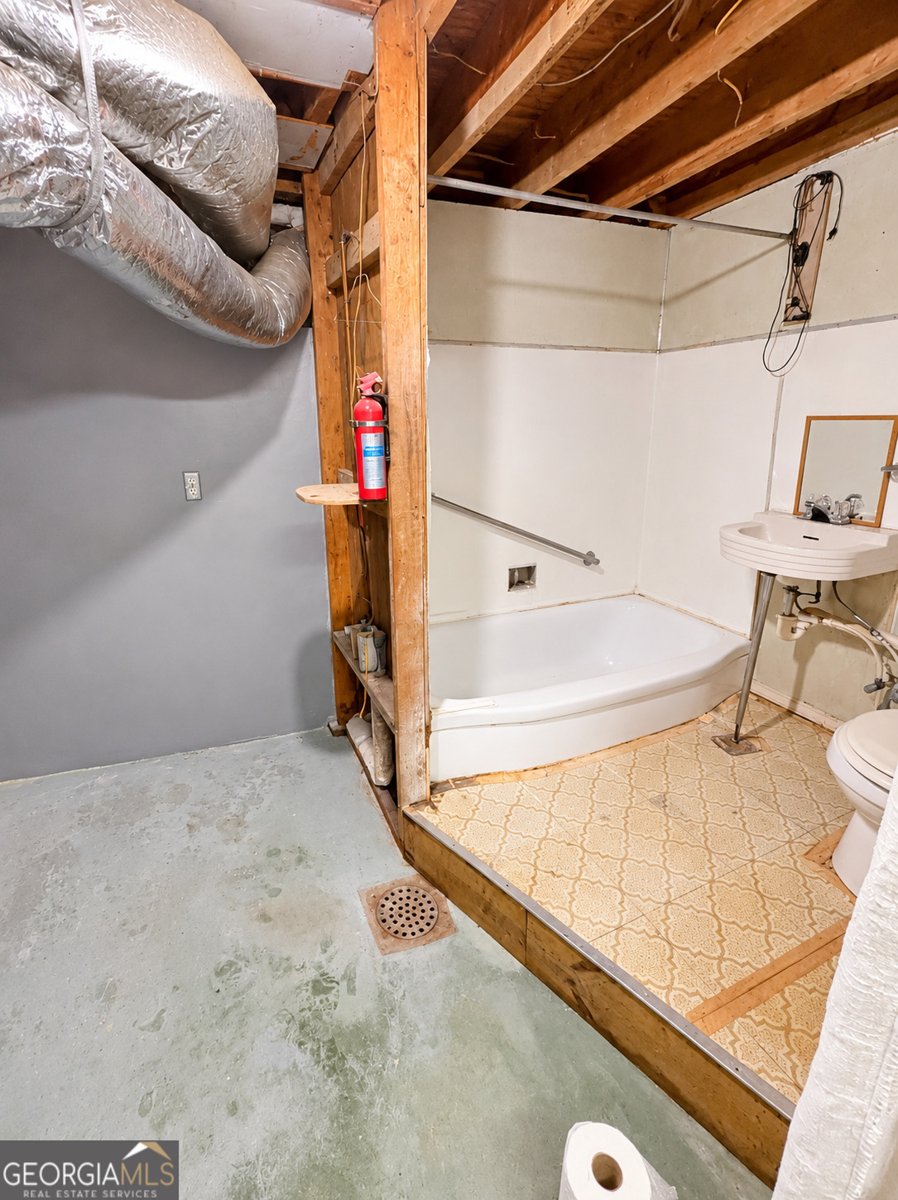 895 Laurel Street Forest Park - Photo 22