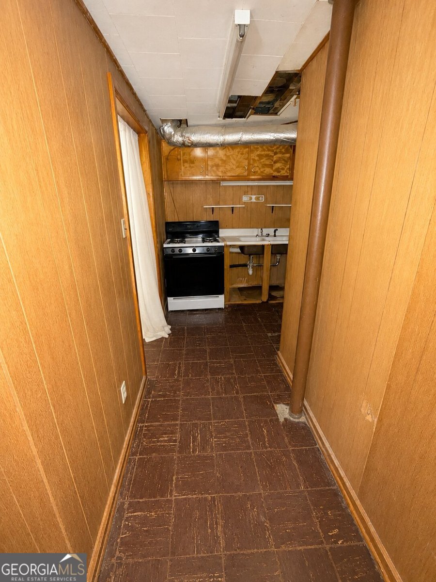895 Laurel Street Forest Park - Photo 26