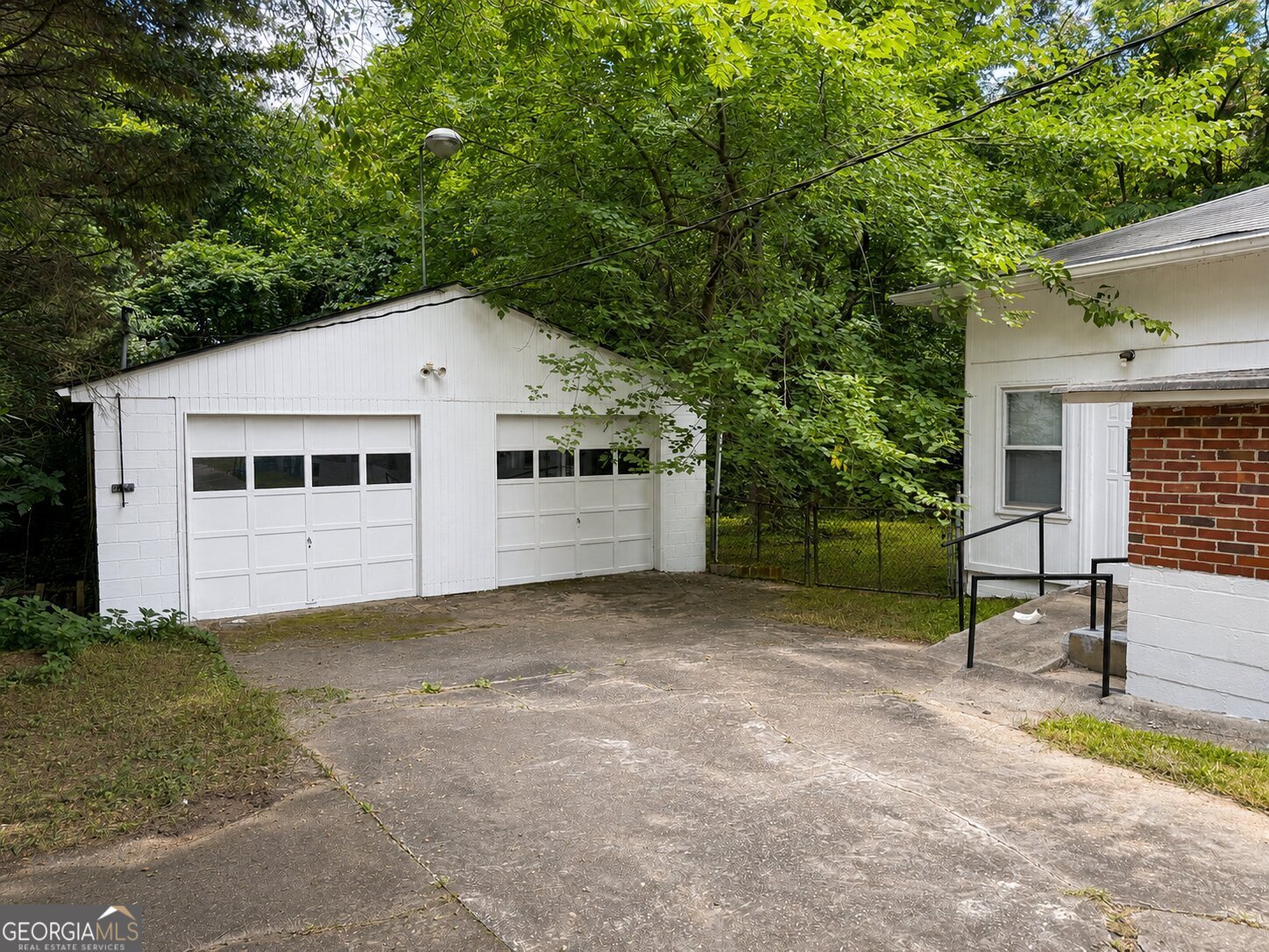 895 Laurel Street Forest Park - Photo 33