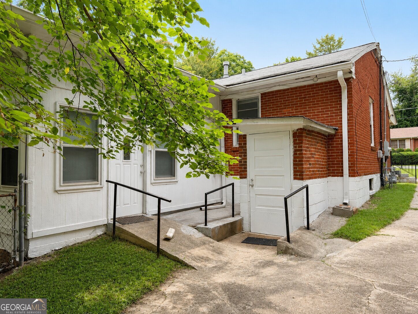895 Laurel Street Forest Park - Photo 37