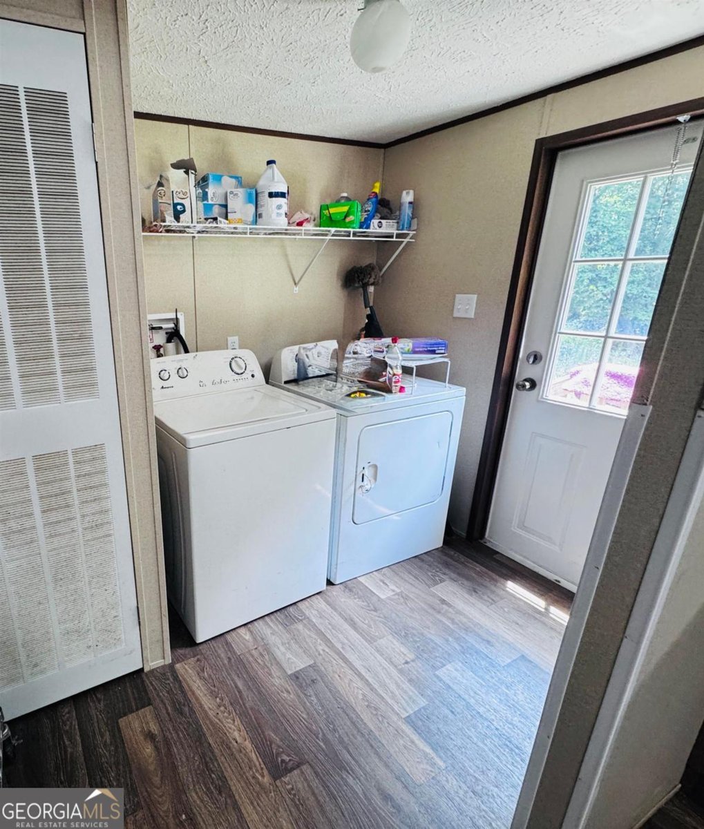 1341 Deer Lake Court Greensboro - Photo 6