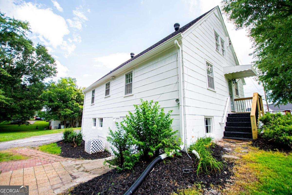 505 College Street Bowdon - Photo 60