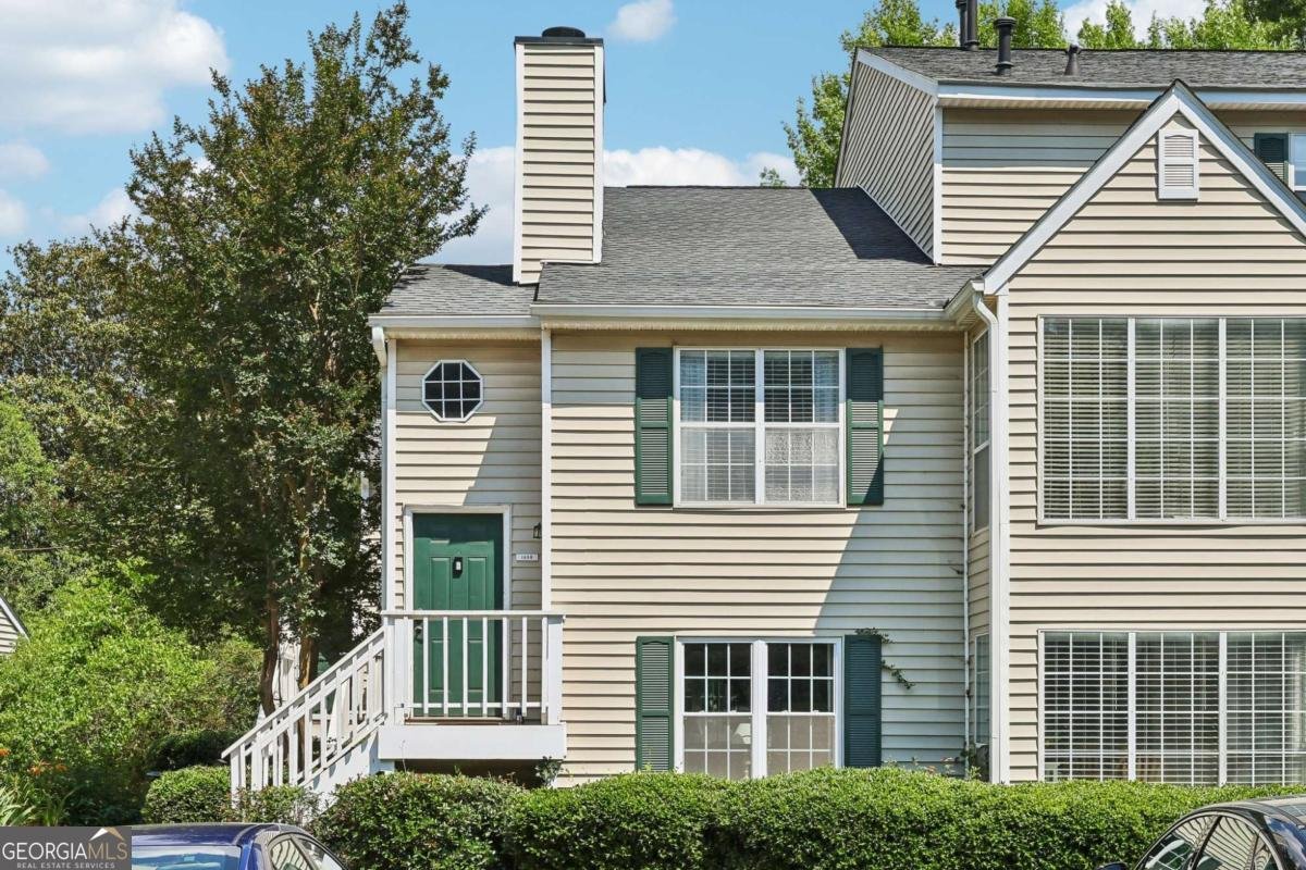 1608 Glenleaf Drive Peachtree Corners - main photo